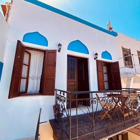 Villa Afroditi Chalki Town ภายนอก รูปภาพ