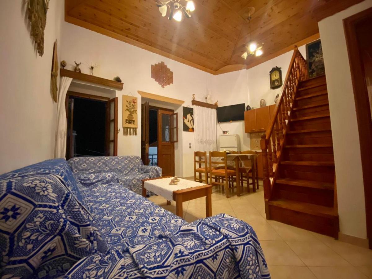 Villa Afroditi Chalki Town ภายนอก รูปภาพ
