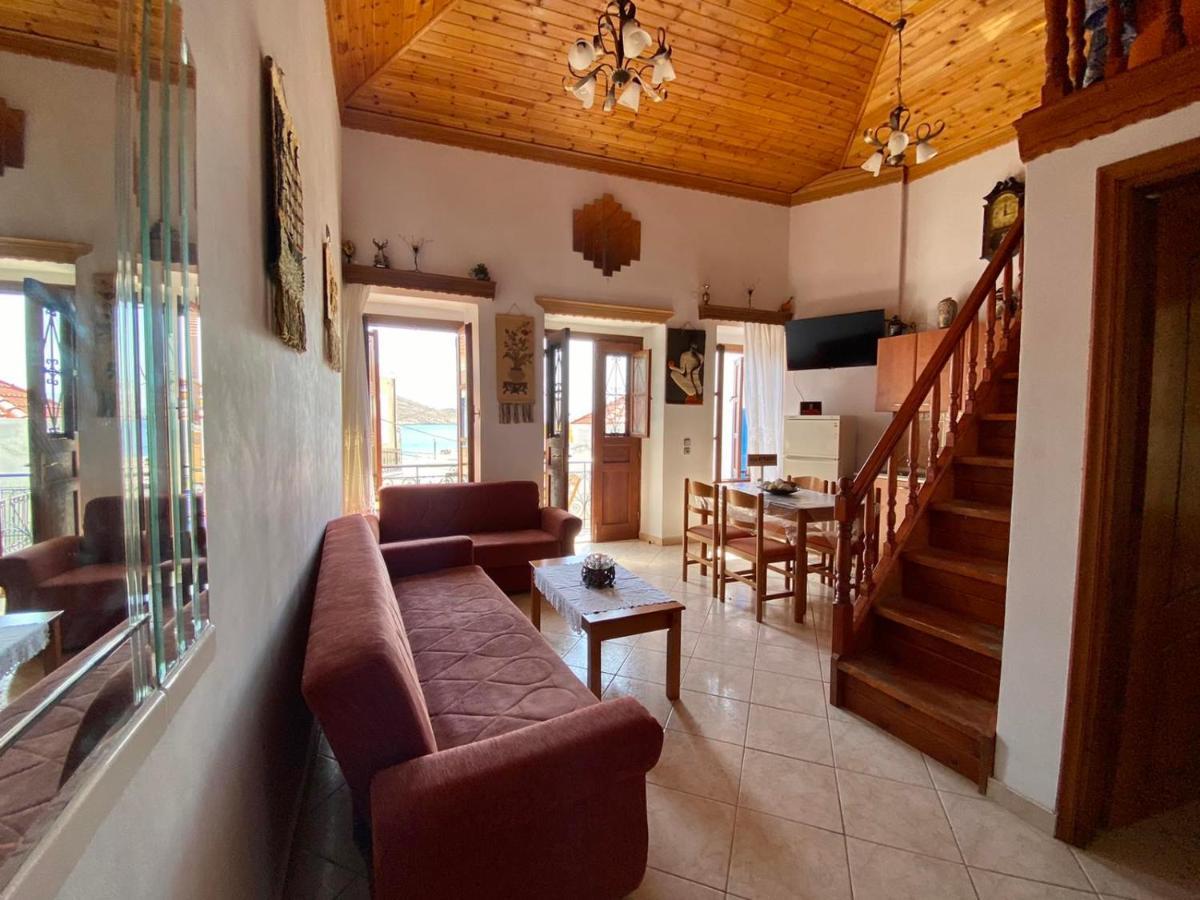 Villa Afroditi Chalki Town ภายนอก รูปภาพ